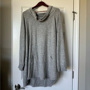 Torrid sweater. NWOT. Super Soft style Size 4x